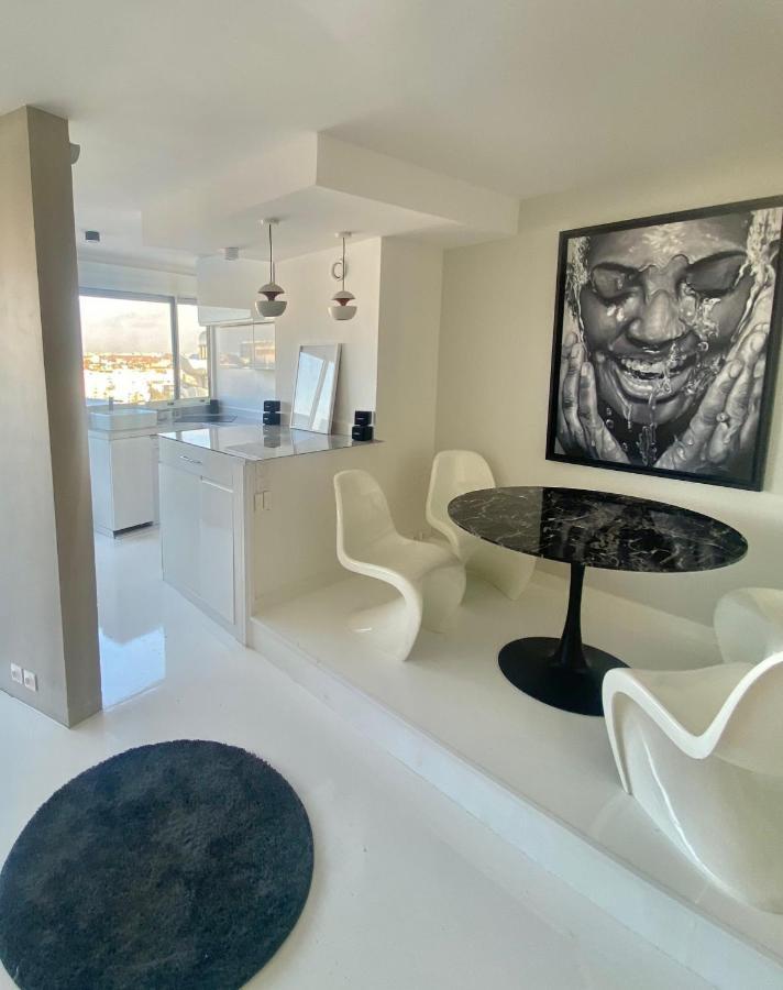 14Eme Et Der Etage "Arty" Avec 2 Chambres Et Vue Panoramique ! Créteil Eksteriør billede
