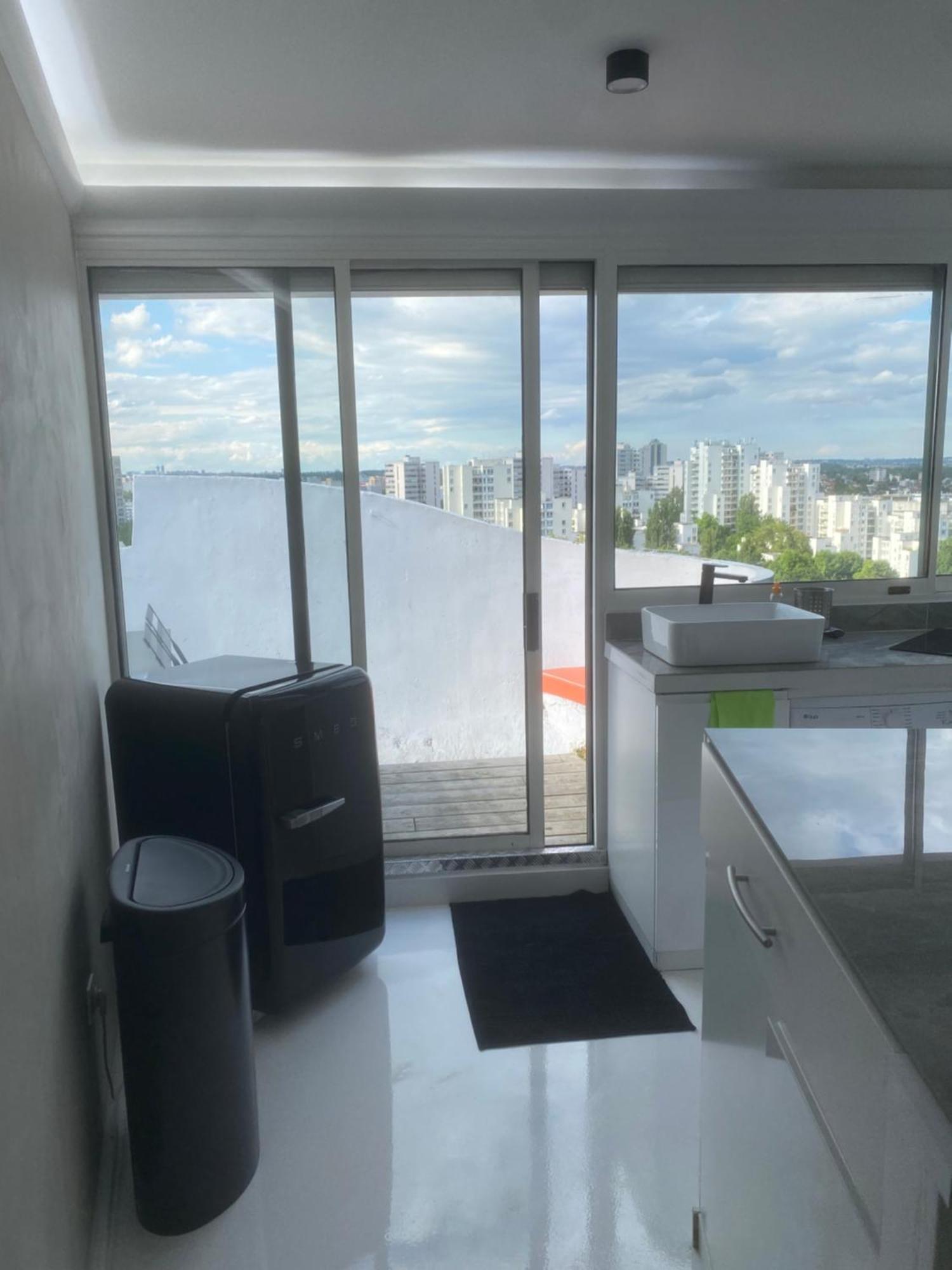 14Eme Et Der Etage "Arty" Avec 2 Chambres Et Vue Panoramique ! Créteil Eksteriør billede